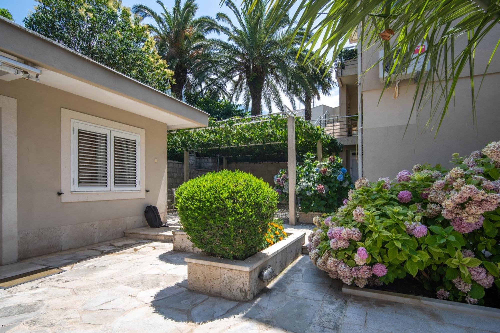 Palma Apartments Kotor Exterior photo
